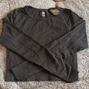 H&M Black Ribbed Long Sleeve Crop Tee